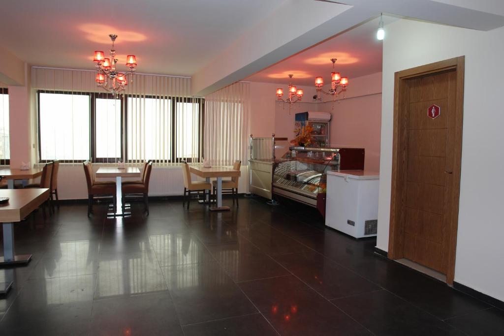Hotel Almatur Yusufeli Екстериор снимка